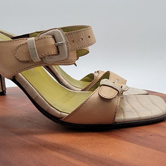 Y2K Couture Donald J Pilner Cream Python Leather Dyani Buckle SlipOn Sandal Heel - Picture 6 of 13
